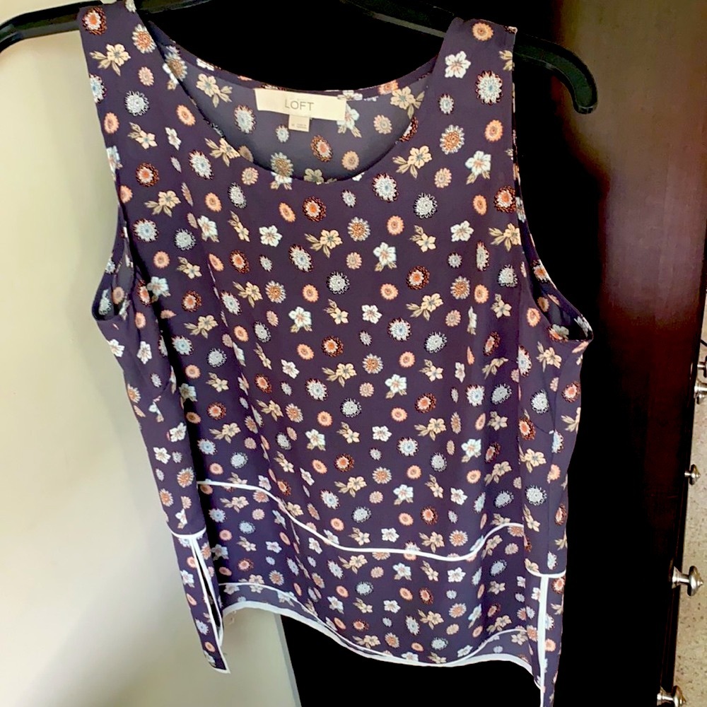 LOFT Sleeveless Blouse